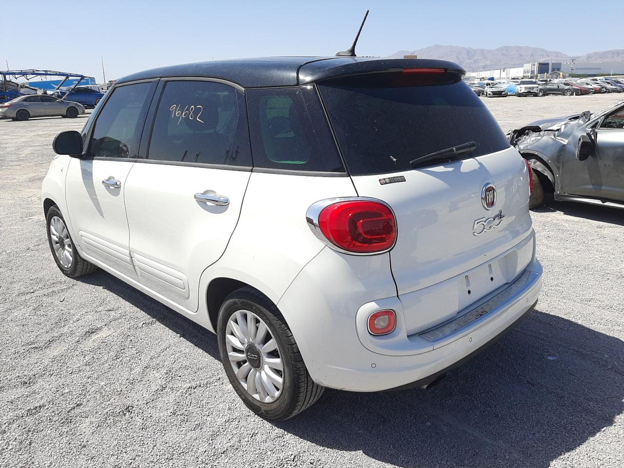 Photo 3 from auction – 2014 FIAT 500L EASY with VIN ZFBCFABH1EZ001104