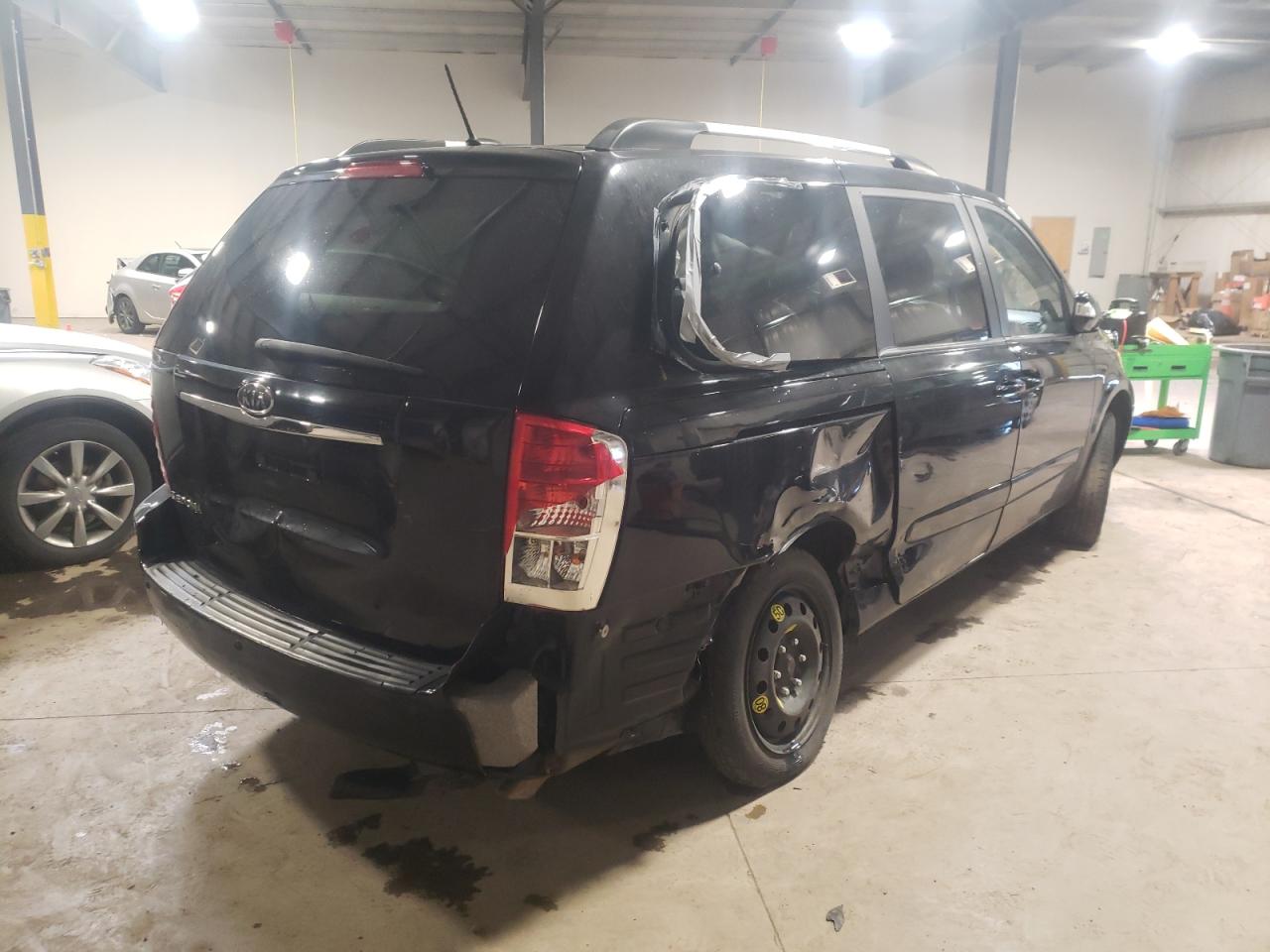 Photo 4 from auction – 2012 KIA SEDONA LX with VIN KNDMG4C74C6470305