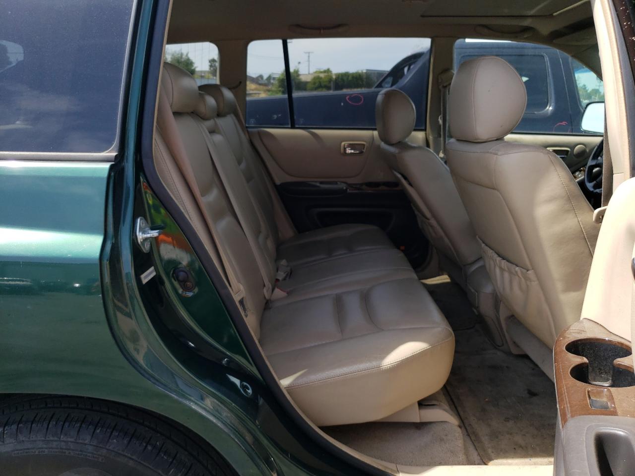 Photo 6 from auction – 2003 TOYOTA HIGHLANDER with VIN JTEGF21A630081943
