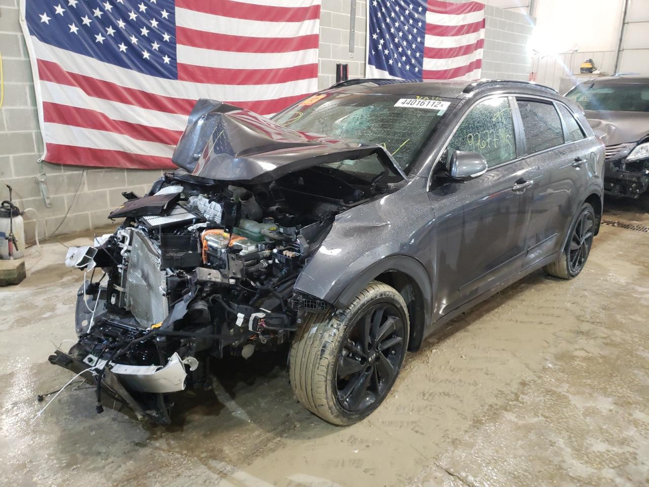 Photo 2 from auction – 2019 KIA NIRO EX with VIN KNDCC3LC8K5294510