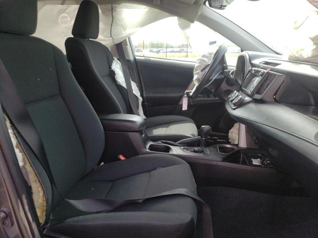 Photo 5 from auction – 2017 TOYOTA RAV4 LE with VIN 2T3BFREV0HW629622