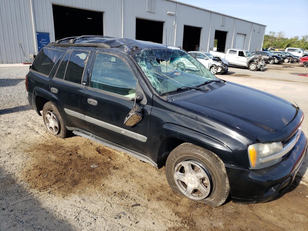 Photo 9 from auction – 2004 CHEVROLET TRAILBLAZE with VIN 1GNDS13SX42158975