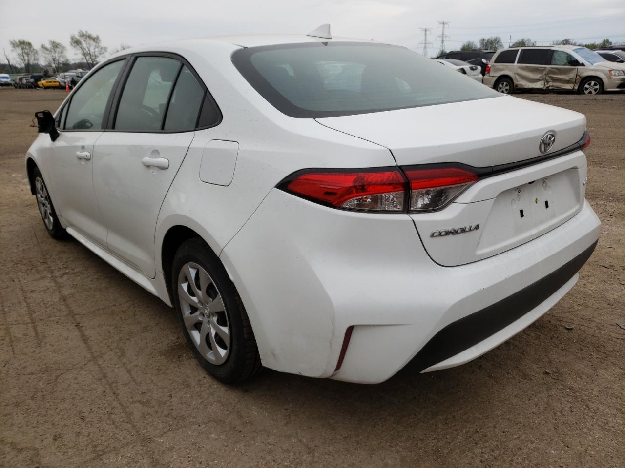 Photo 3 from auction – 2020 TOYOTA COROLLA LE with VIN 5YFEPRAE0LP095895