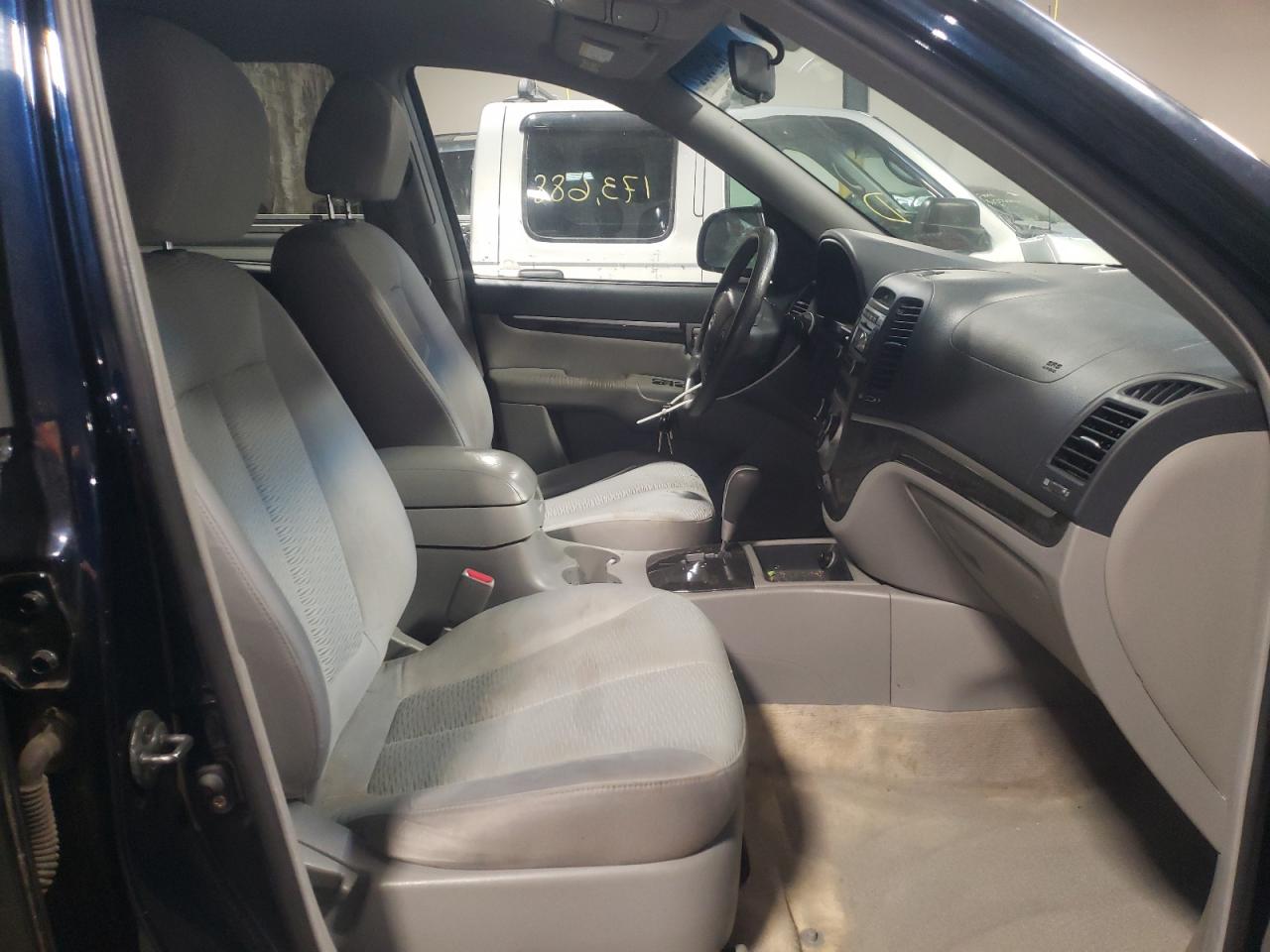 Photo 5 from auction – 2008 HYUNDAI SANTA FE G with VIN 5NMSG13D18H134259