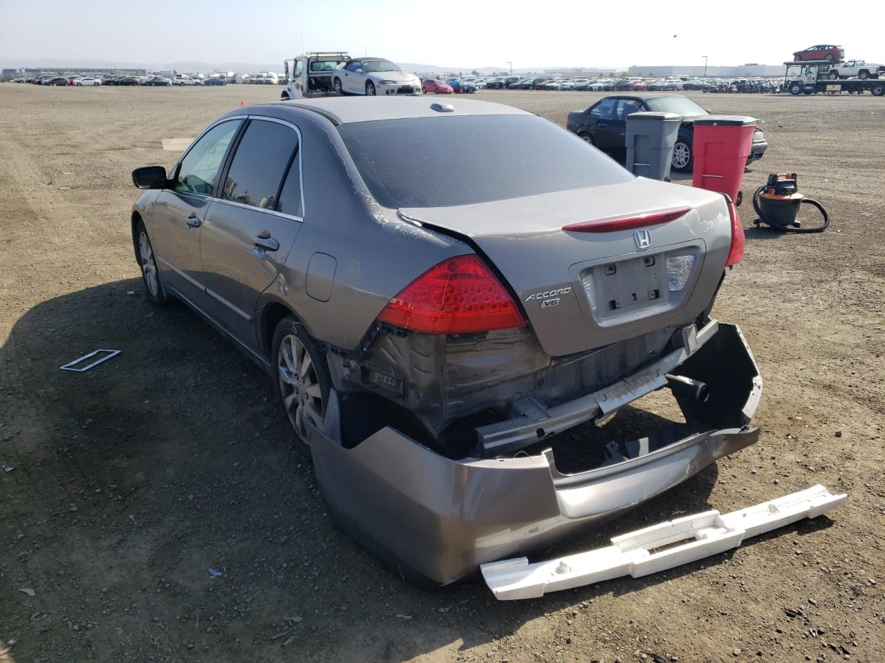 Photo 3 from auction – 2006 HONDA ACCORD EX with VIN 1HGCM66516A040552
