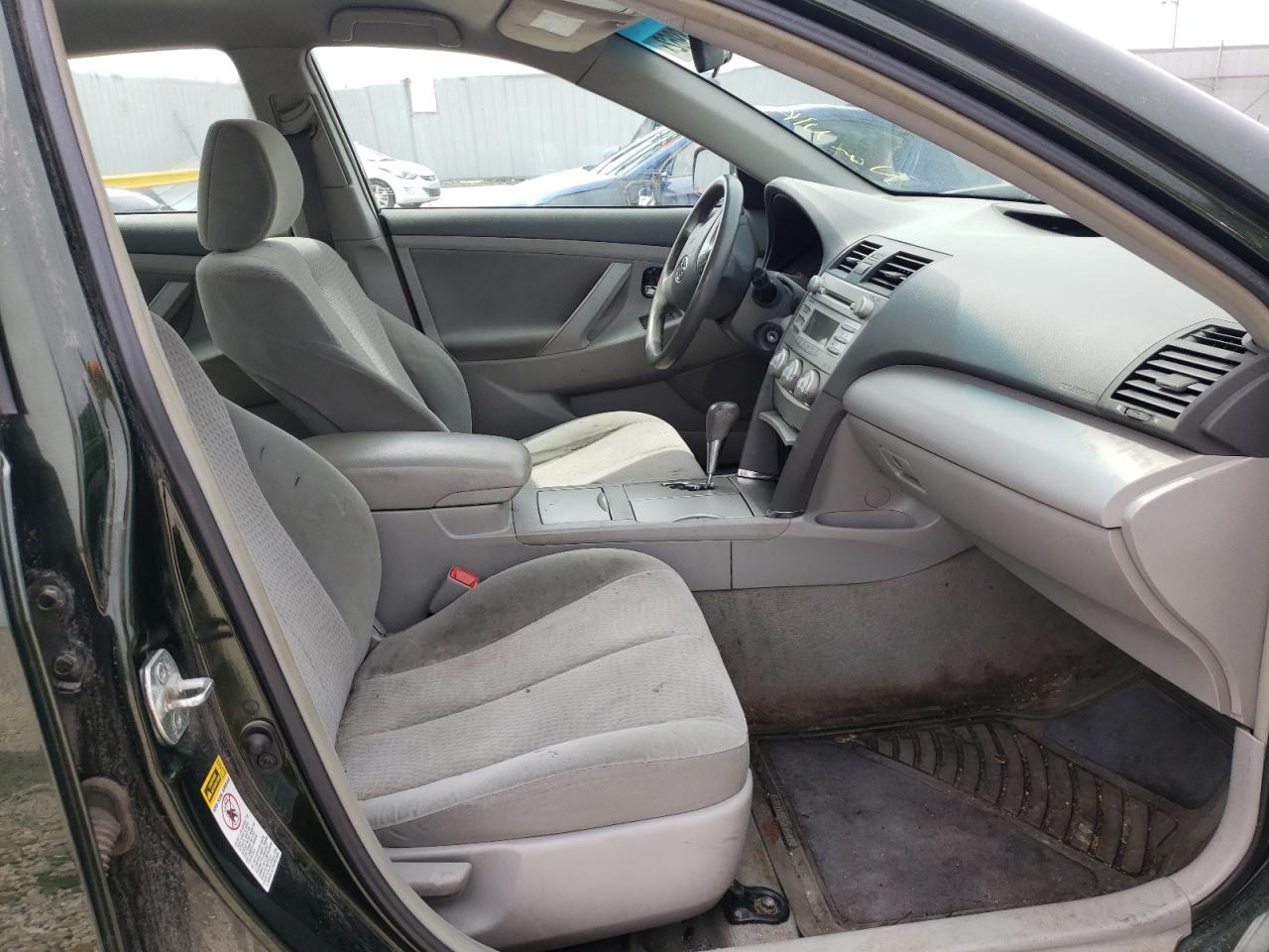Photo 5 from auction – 2011 TOYOTA CAMRY BASE with VIN 4T4BF3EK9BR103143