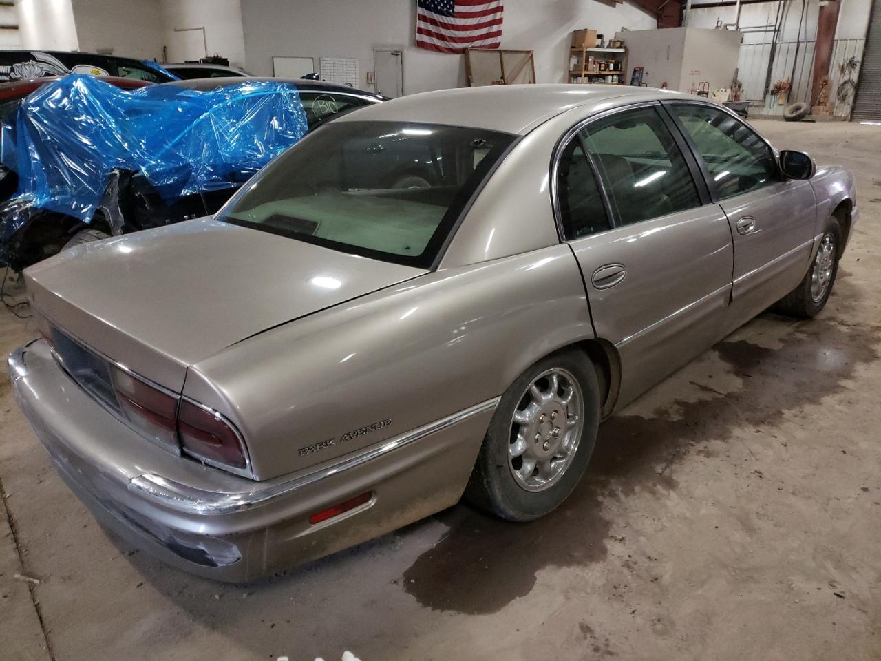 Photo 4 from auction – 2002 BUICK PARK AVENU with VIN 1G4CW54K724153003