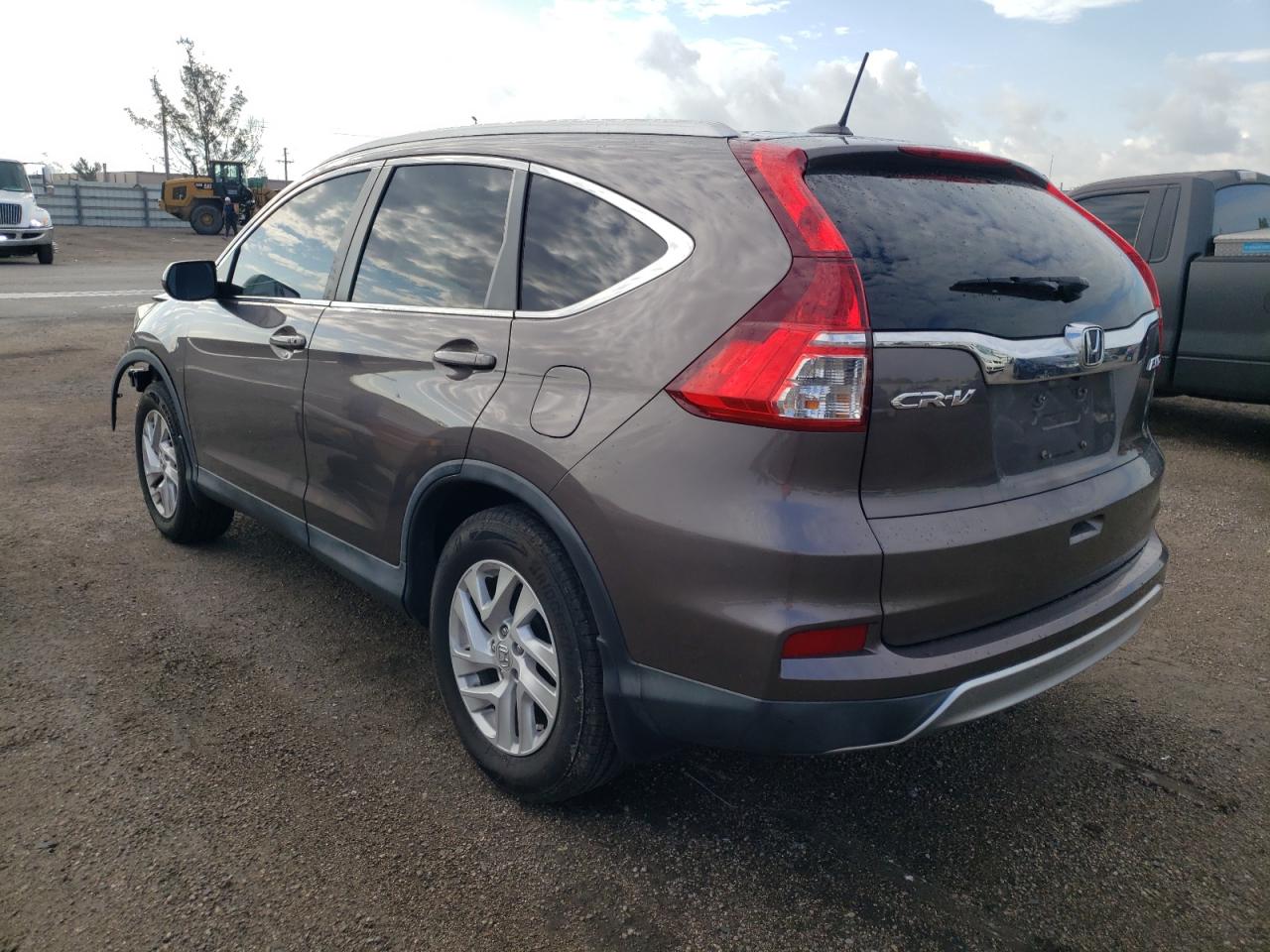 Photo 3 from auction – 2015 HONDA CR-V EXL with VIN 2HKRM4H78FH686322