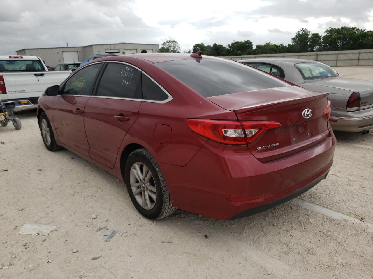Photo 3 from auction – 2016 HYUNDAI SONATA SE with VIN 5NPE24AF4GH348309