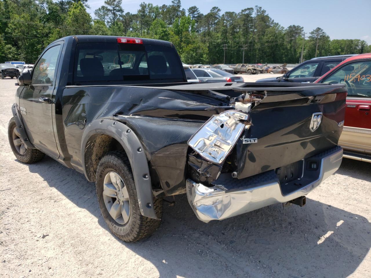 Photo 3 from auction – 2015 RAM 1500 SLT with VIN 3C6JR7BT7FG541052