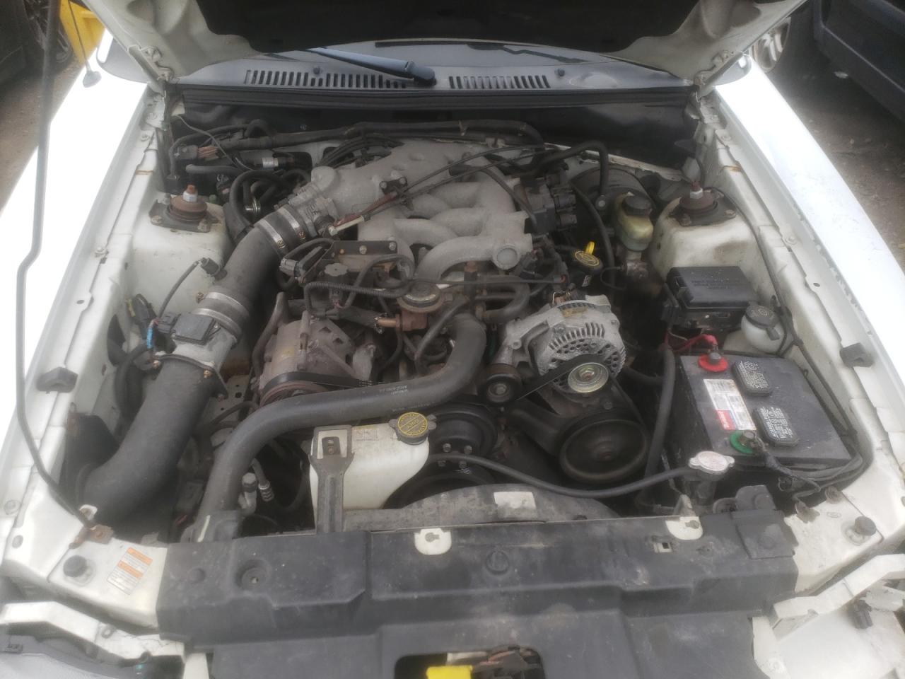 Photo 7 from auction – 2000 FORD MUSTANG with VIN 1FAFP4440YF294184