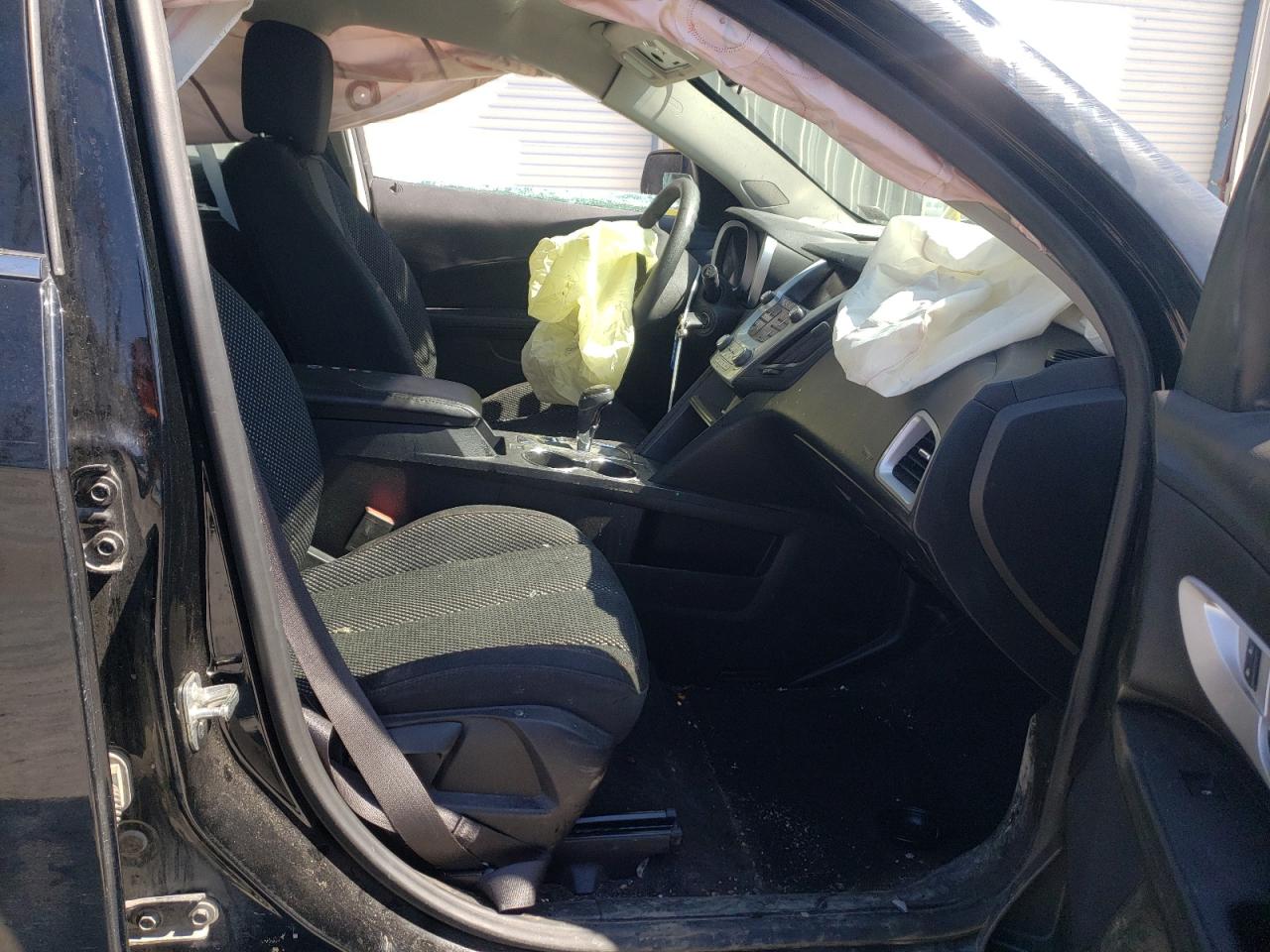 Photo 5 from auction – 2016 CHEVROLET EQUINOX LS with VIN 2GNFLEEK8G6151816