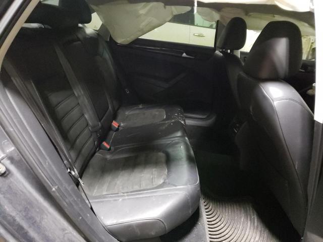 Photo 6 from auction – 2015 VOLKSWAGEN PASSAT SEL with VIN 1VWCM7A33FC109110