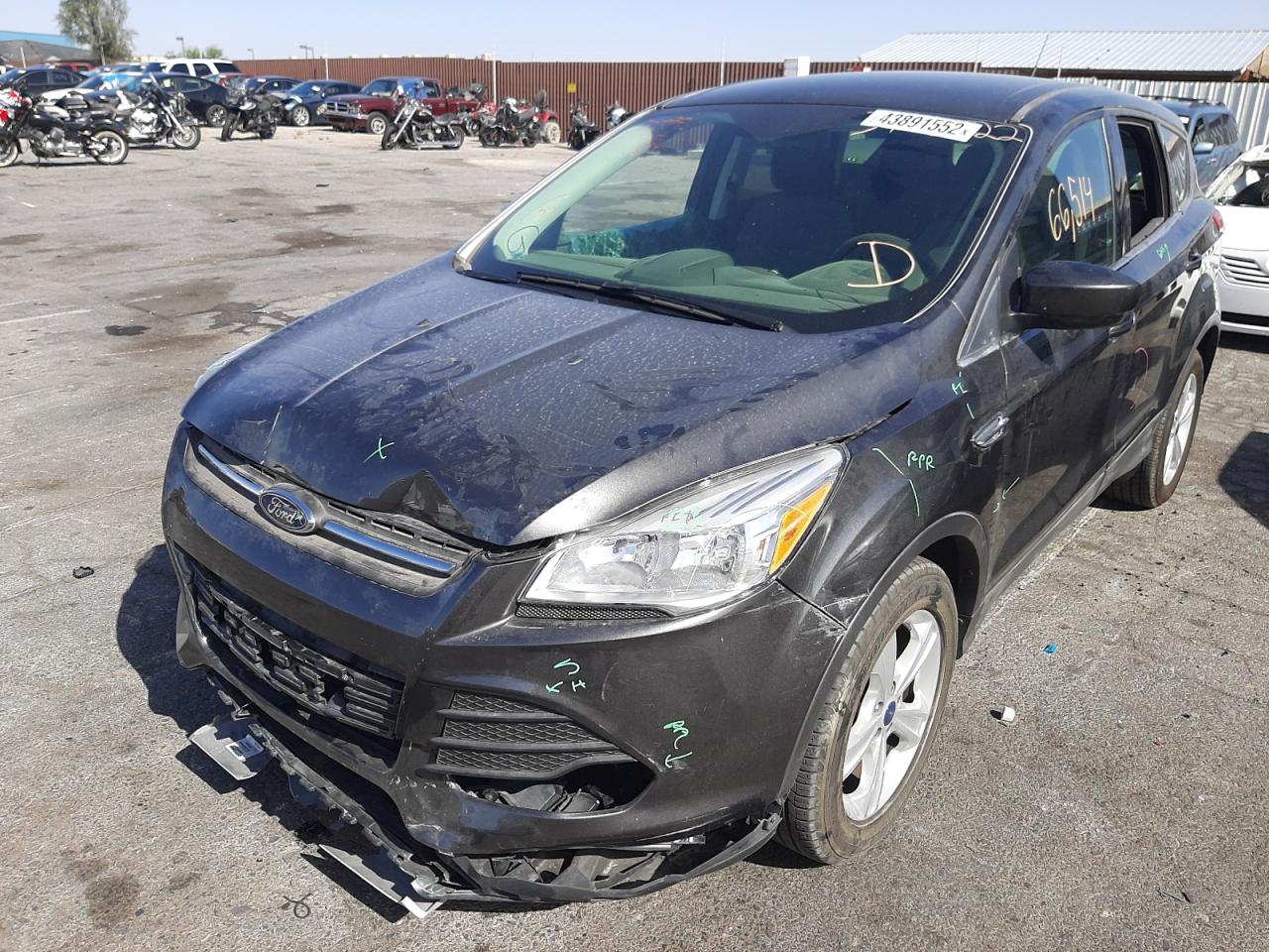 Photo 2 from auction – 2016 FORD ESCAPE SE with VIN 1FMCU0G90GUB74056