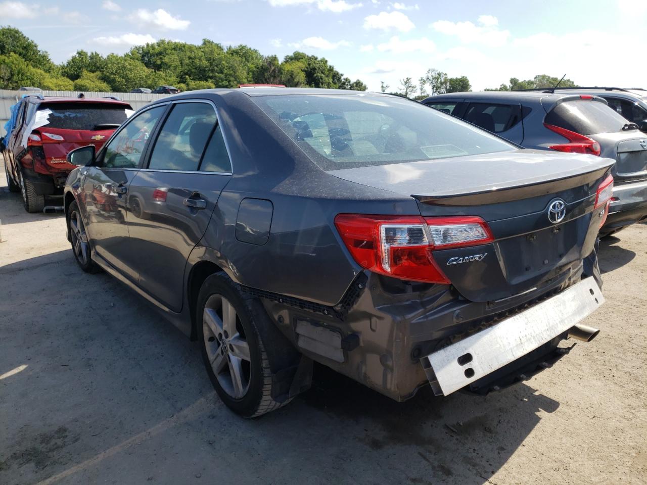 Photo 3 from auction – 2014 TOYOTA CAMRY L with VIN 4T1BF1FK7EU304637