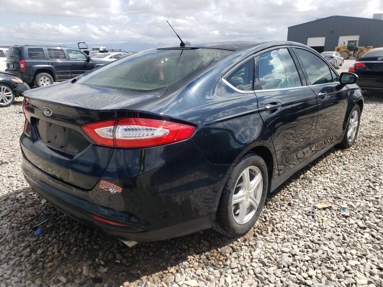 Photo 4 from auction – 2014 FORD FUSION S with VIN 3FA6P0G77ER349646