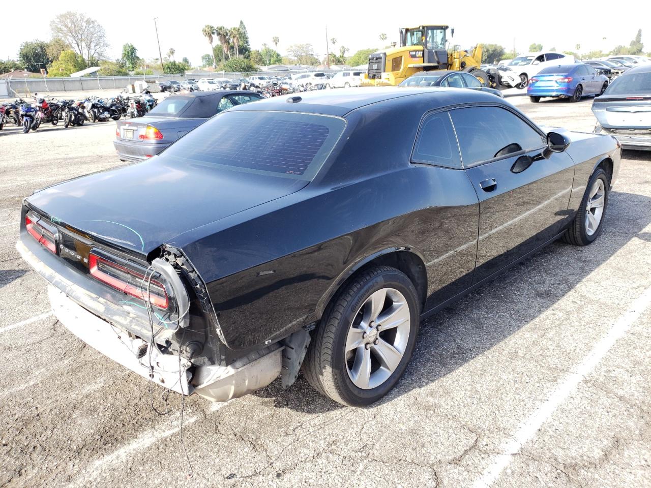 Photo 4 from auction – 2015 DODGE CHALLENGER with VIN 2C3CDZAG1FH787955