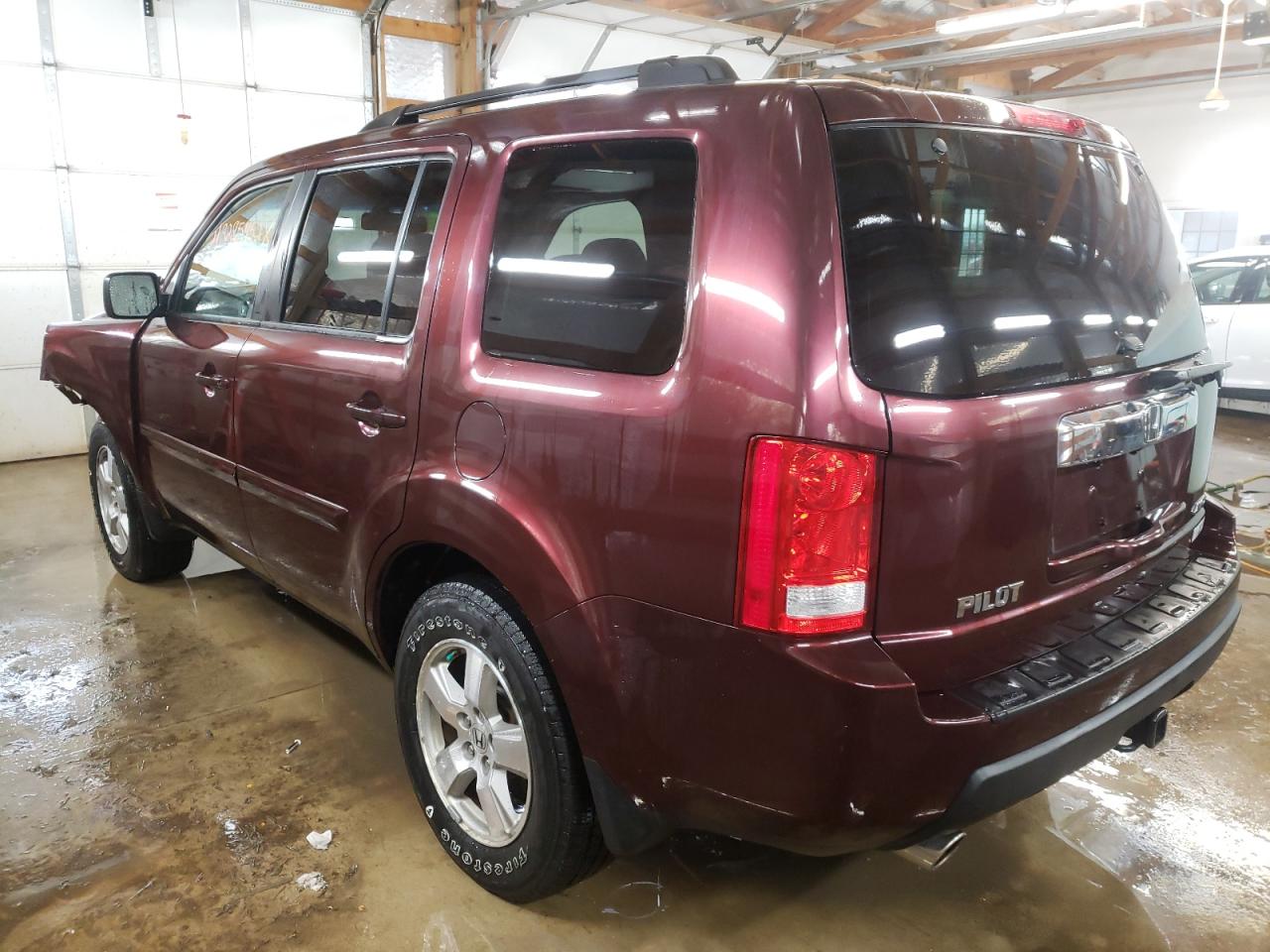 Photo 3 from auction – 2011 HONDA PILOT EXL with VIN 5FNYF4H50BB056601