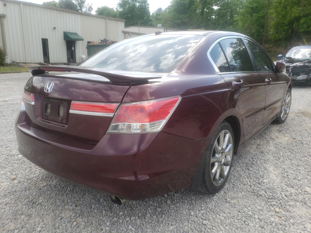Photo 4 from auction – 2011 HONDA ACCORD EXL with VIN 1HGCP2F83BA103137