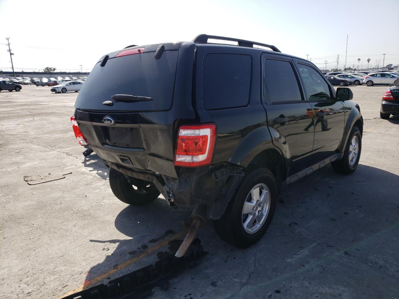 Photo 4 from auction – 2011 FORD ESCAPE XLT with VIN 1FMCU0D78BKB53172