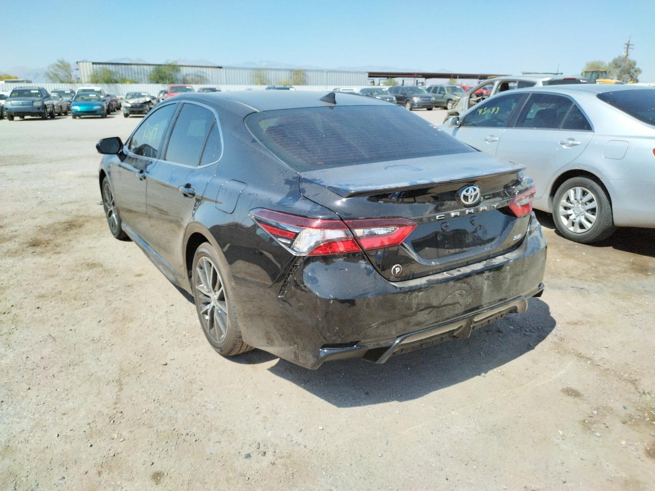 Photo 16 from auction – 2022 TOYOTA CAMRY SE with VIN 4T1G11AK4NU659812