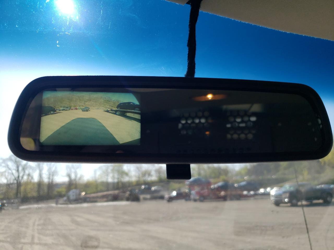 Photo 9 from auction – 2018 CHEVROLET EXPRESS G2 with VIN 1GCWGAFP6J1336229