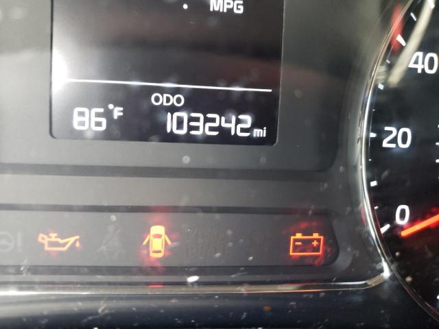 Photo 8 from auction – 2018 KIA FORTE LX with VIN 3KPFK4A75JE198672