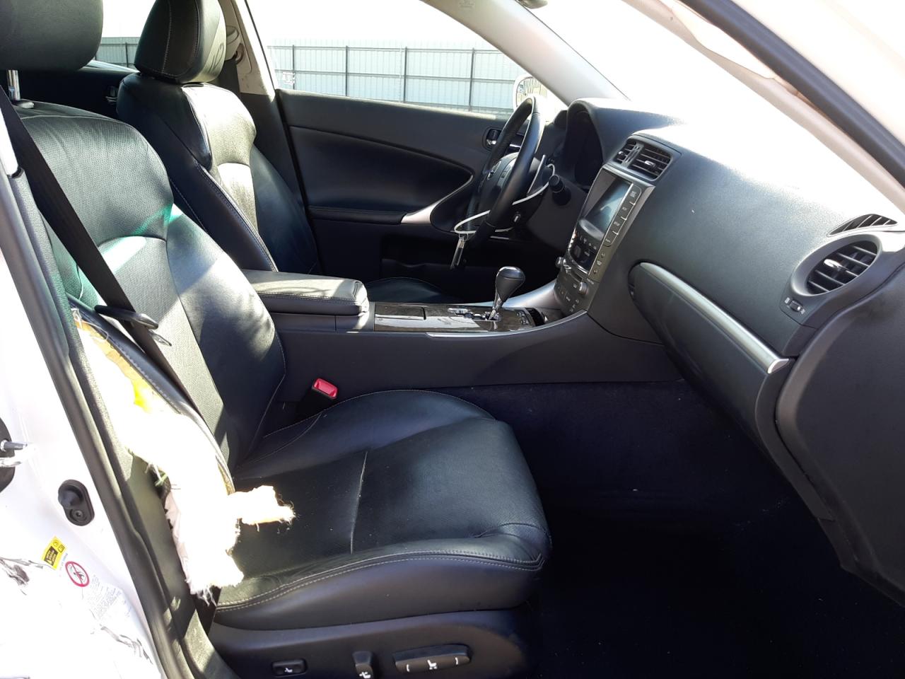 Photo 5 from auction – 2011 LEXUS IS 250 with VIN JTHBF5C25B5143273