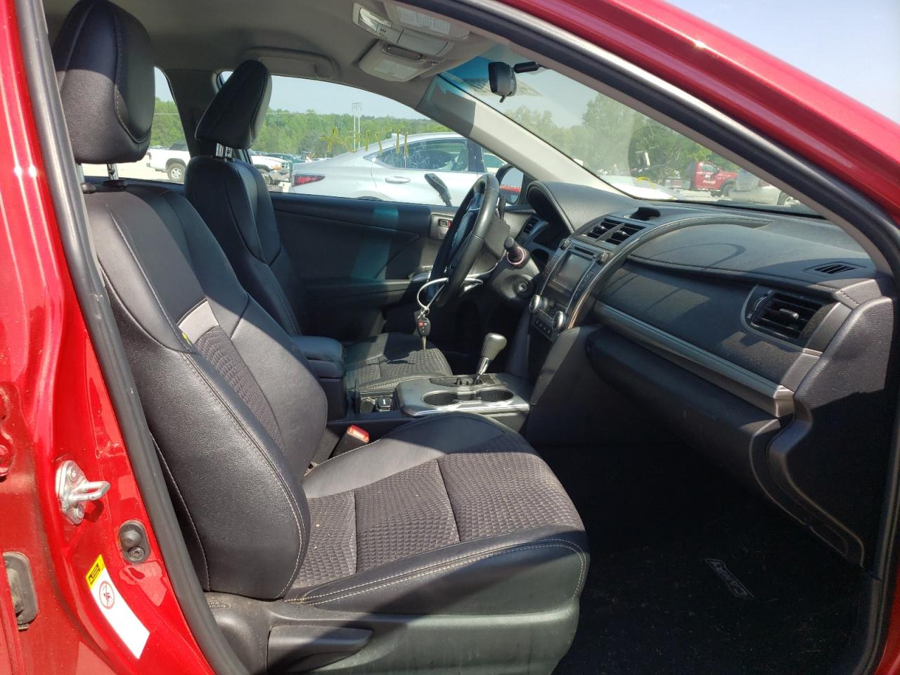 Photo 5 from auction – 2014 TOYOTA CAMRY L with VIN 4T1BF1FK5EU733226