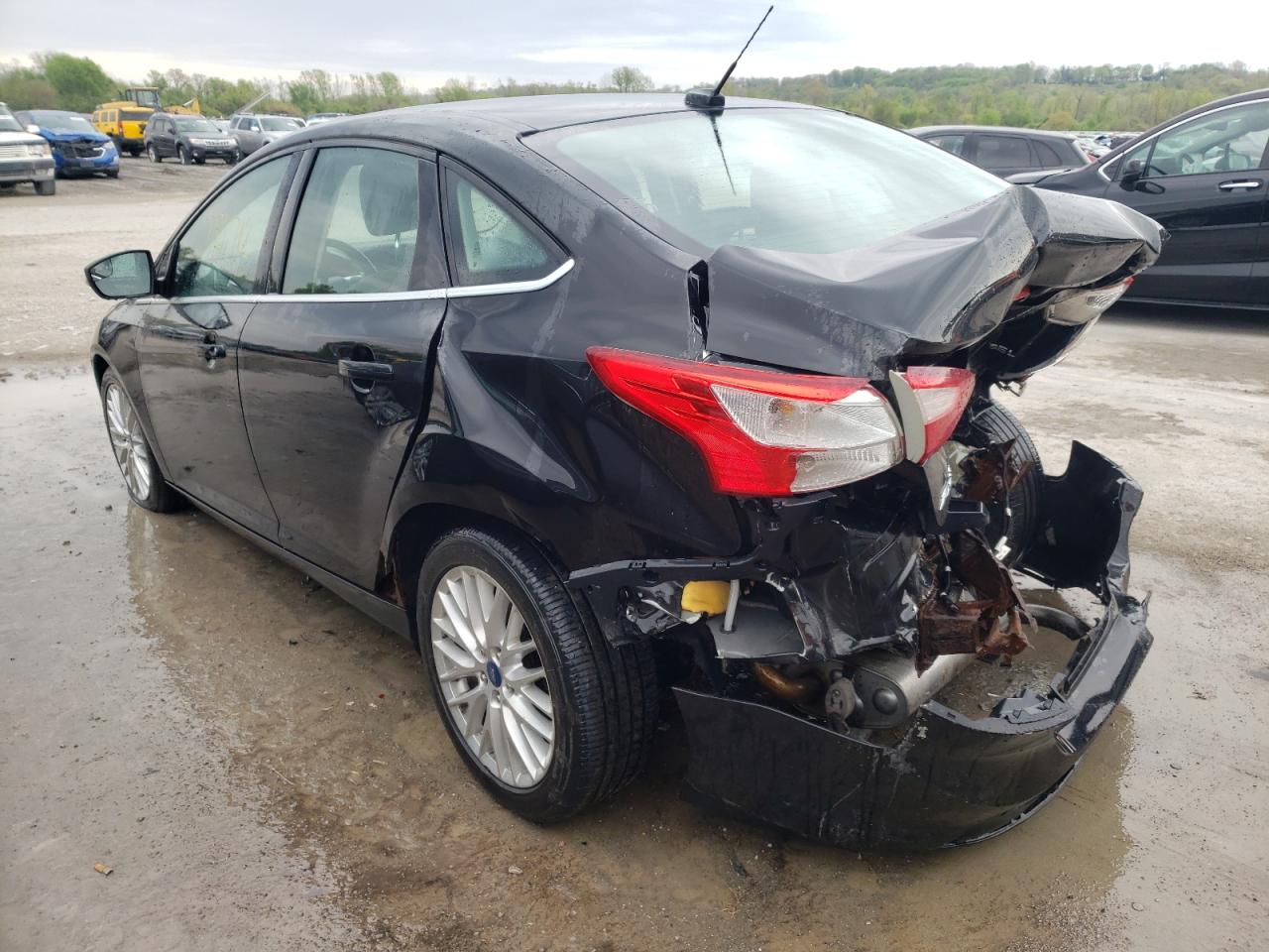 Photo 3 from auction – 2012 FORD FOCUS with VIN 1FAHP3H23CL134550
