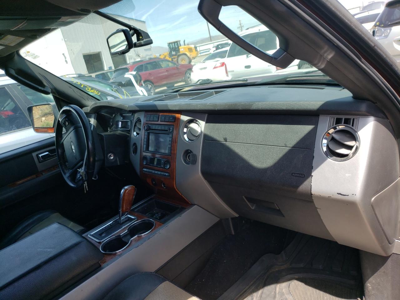 Photo 9 from auction – 2007 FORD EXPEDITION with VIN 1FMFK18577LA53194