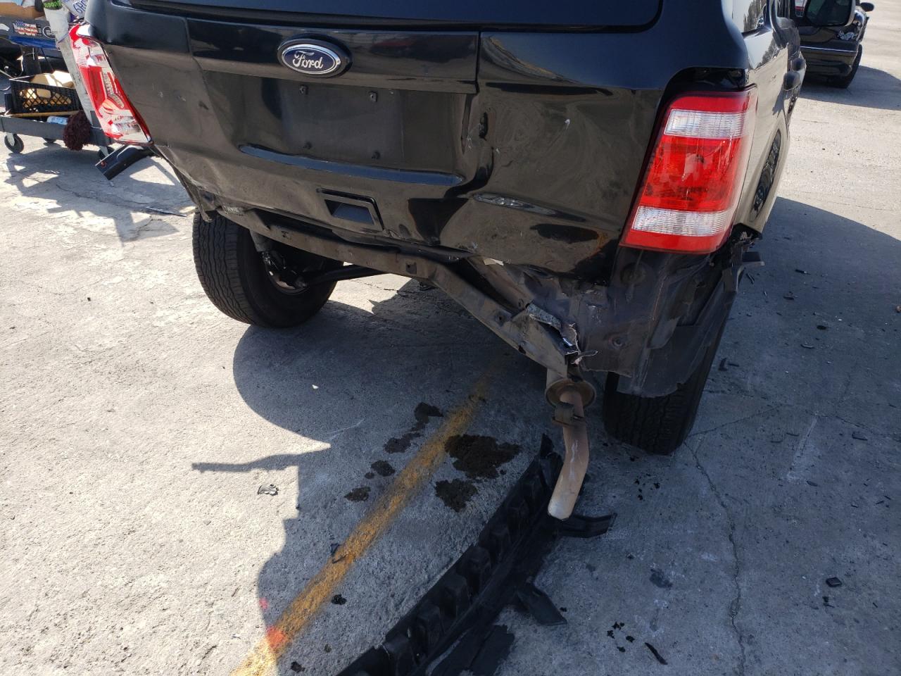 Photo 9 from auction – 2011 FORD ESCAPE XLT with VIN 1FMCU0D78BKB53172