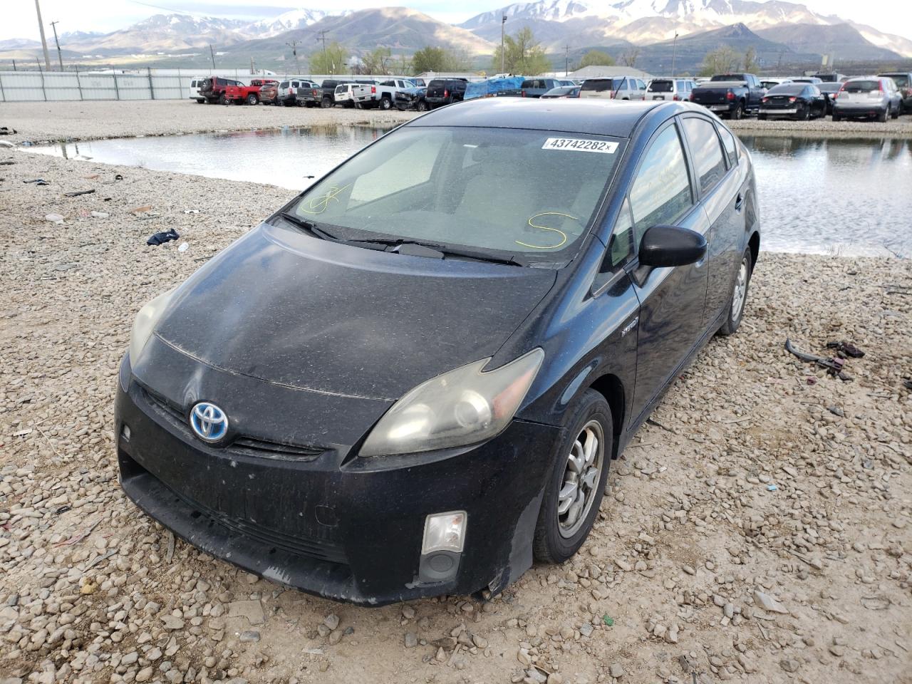 Photo 2 from auction – 2010 TOYOTA PRIUS with VIN JTDKN3DU5A0032002