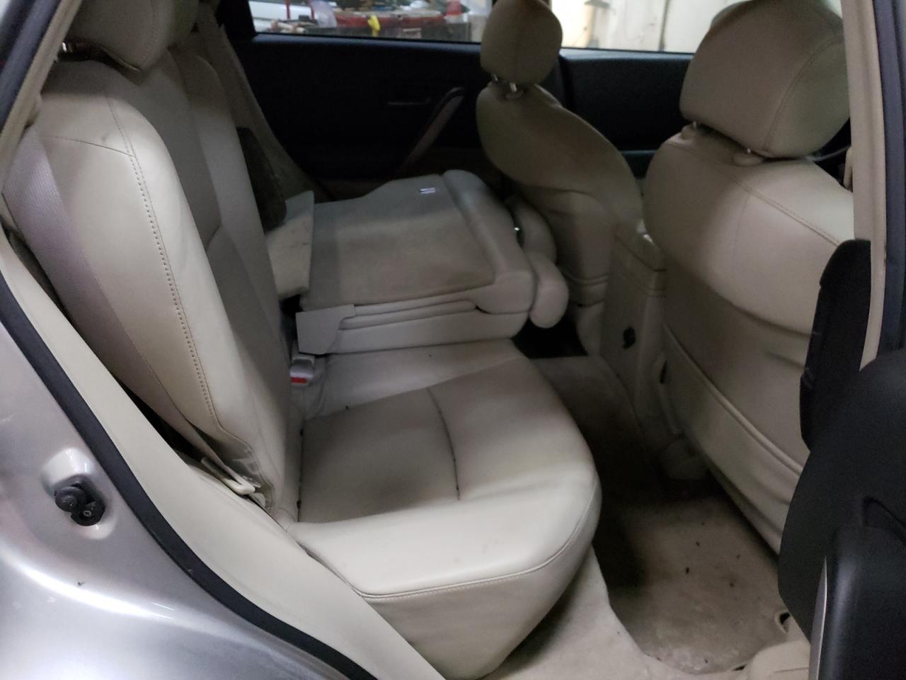 Photo 6 from auction – 2004 INFINITI FX35 with VIN JNRAS08W24X212127