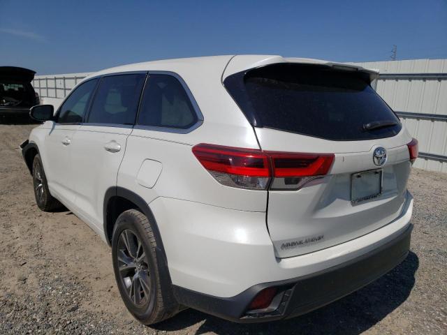 Photo 3 from auction – 2017 TOYOTA HIGHLANDER with VIN 5TDZARFH2HS024590