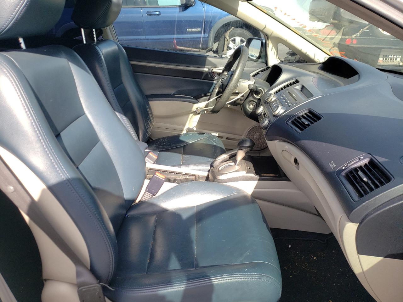 Photo 5 from auction – 2006 HONDA CIVIC HYBR with VIN JHMFA36266S005474