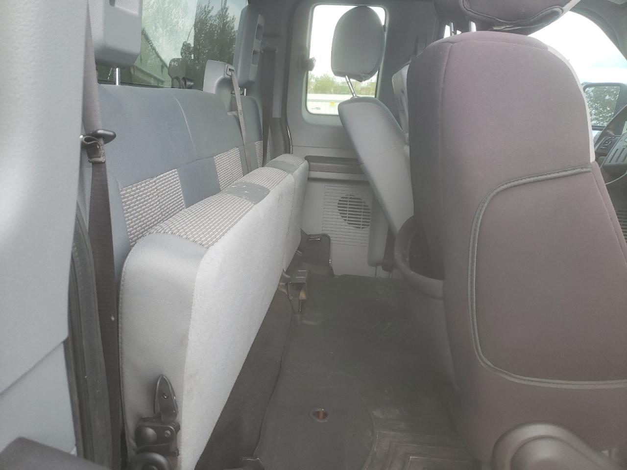 Photo 6 from auction – 2012 FORD F350 SUPER with VIN 1FT8X3BT5CEA88767