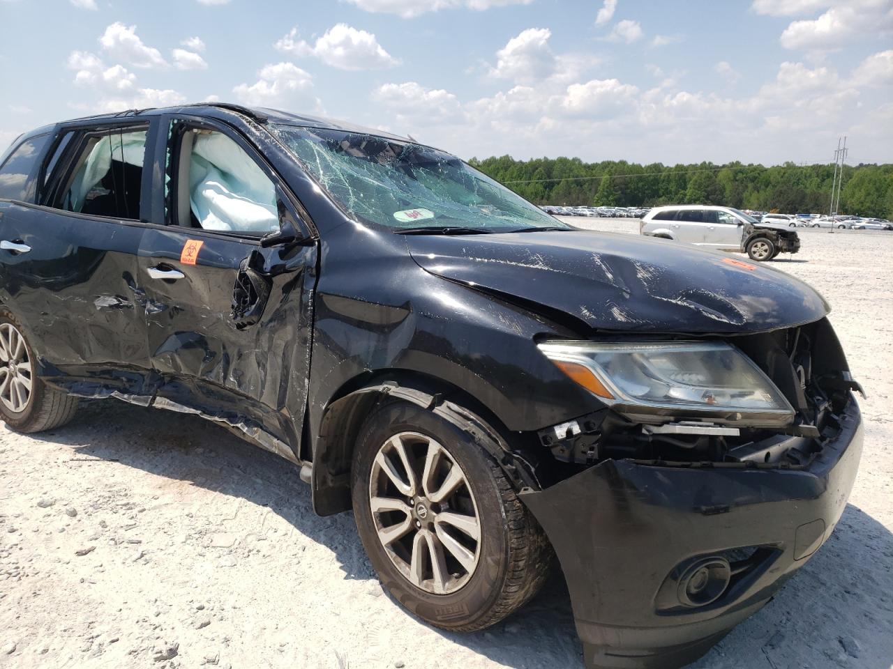 Photo 9 from auction – 2014 NISSAN PATHFINDER with VIN 5N1AR2MN2EC644001