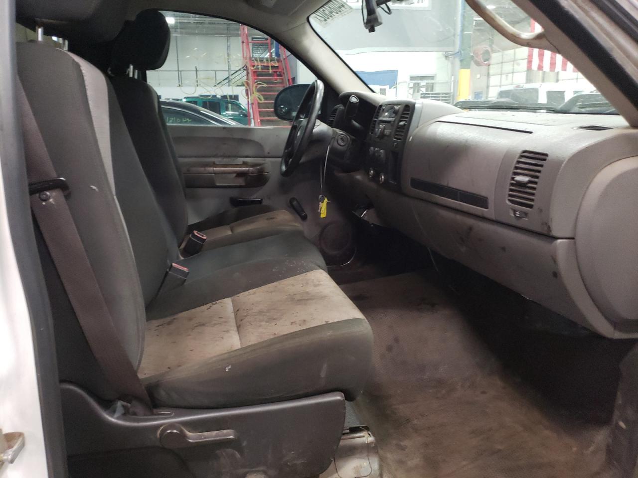 Photo 5 from auction – 2009 CHEVROLET SILVERADO with VIN 1GCEC14X99Z201978