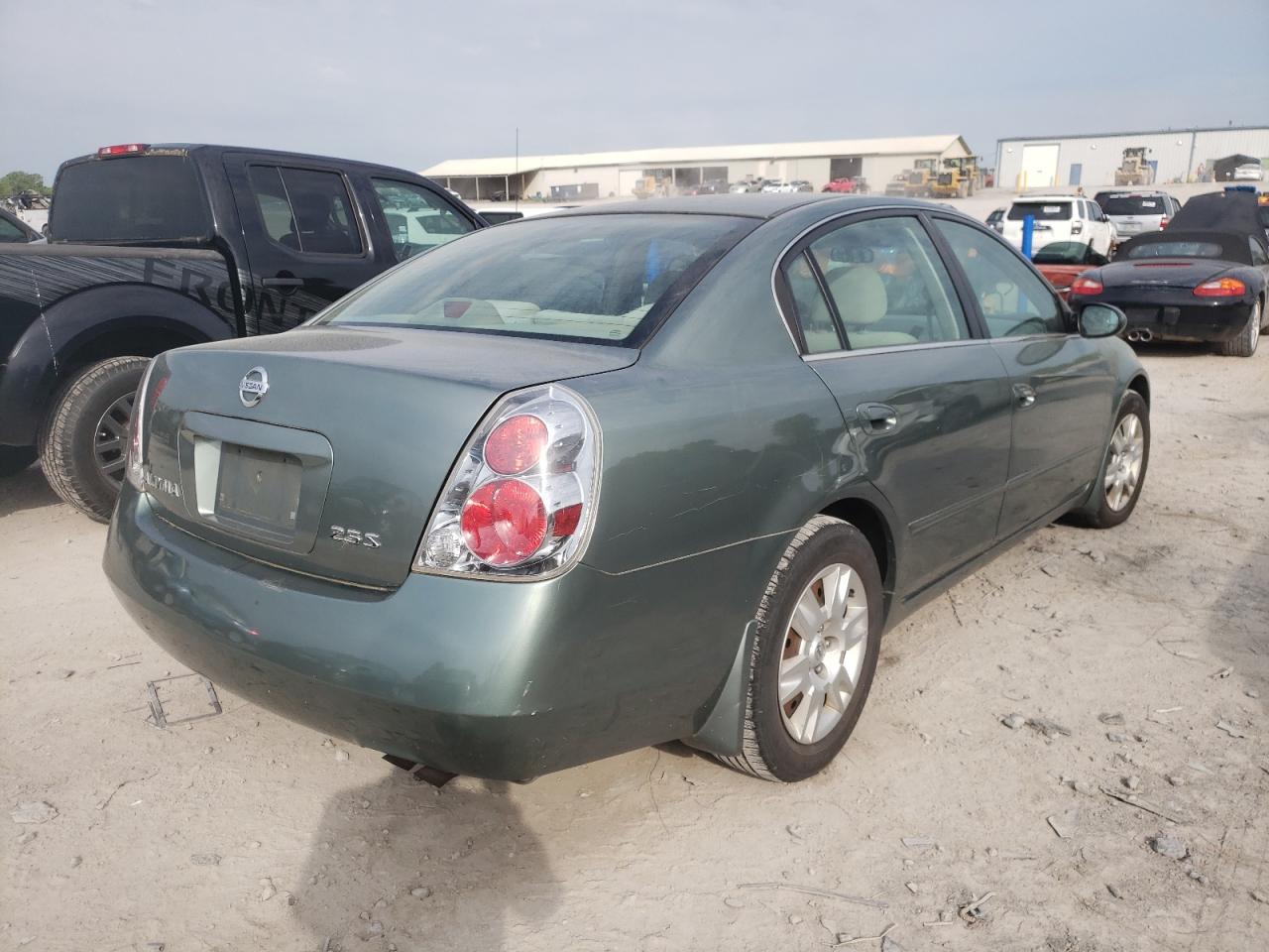 Photo 4 from auction – 2005 NISSAN ALTIMA S with VIN 1N4AL11D35C117618