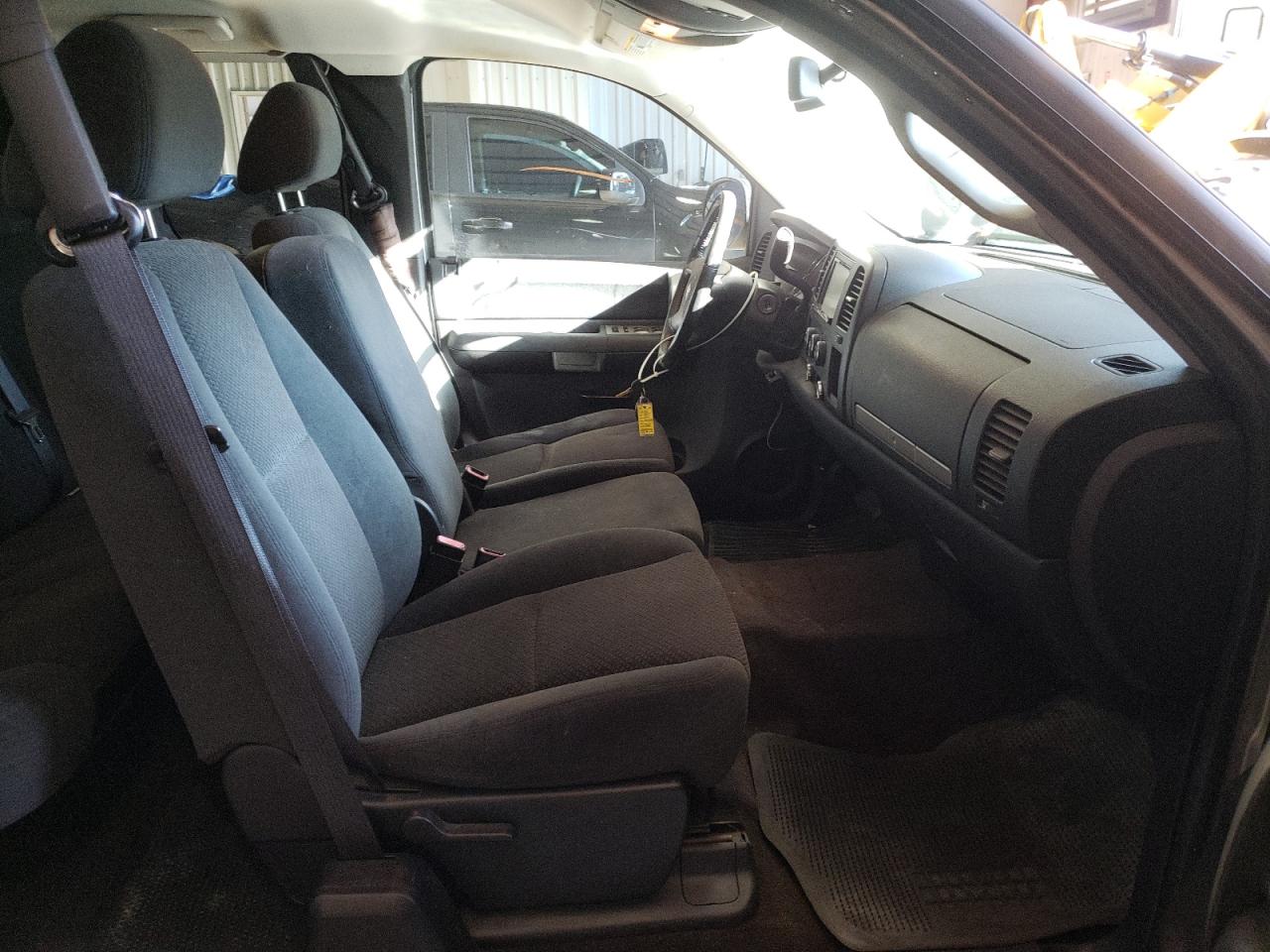 Photo 5 from auction – 2007 CHEVROLET SILVERADO with VIN 2GCEC19C971607898