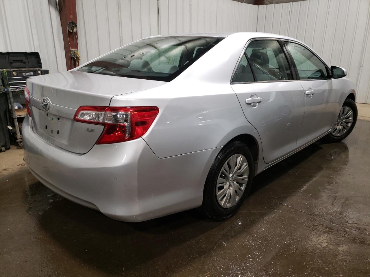 Фото 4 с аукциона – 2012 TOYOTA CAMRY BASE с VIN 4T4BF1FK2CR187231