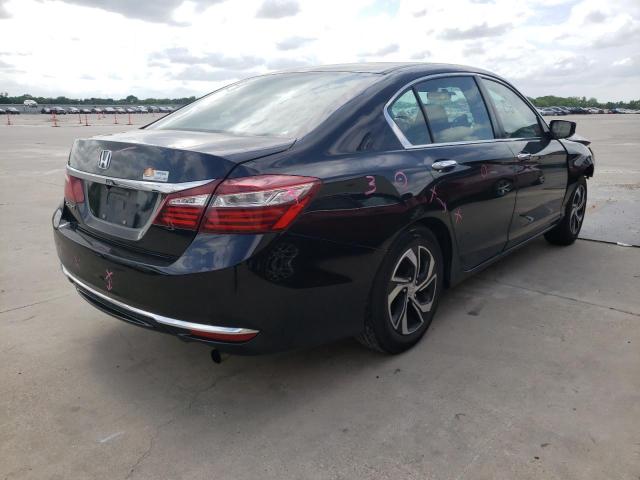 Photo 4 from auction – 2017 NISSAN SENTRA S with VIN 3N1AB7AP2HY323019