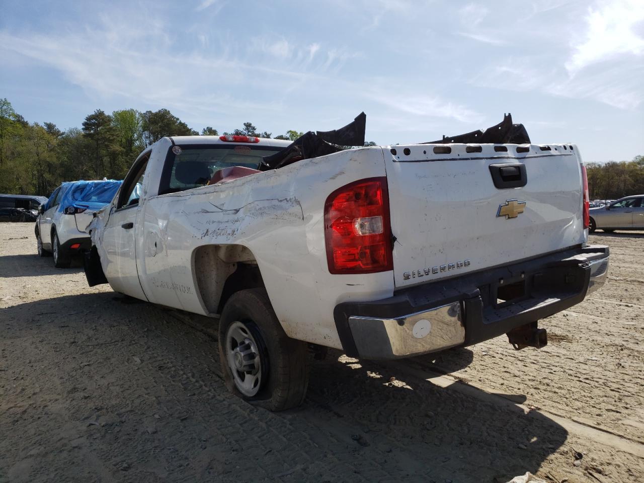 Photo 3 from auction – 2010 CHEVROLET SILVERADO with VIN 1GC3KVBG1AF128776