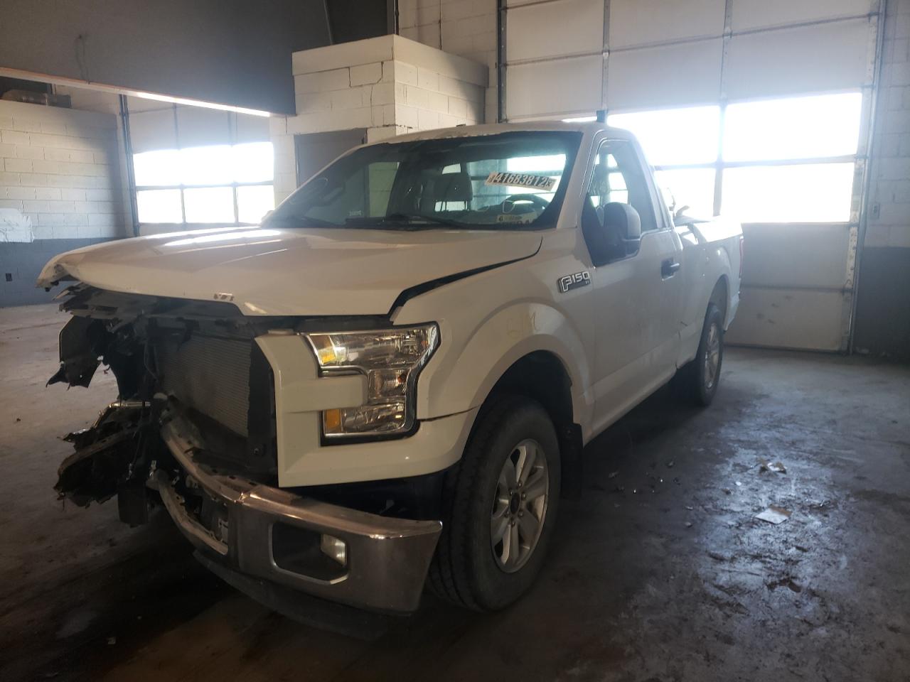 Photo 2 from auction – 2015 FORD F150 with VIN 1FTMF1C87FKD31579