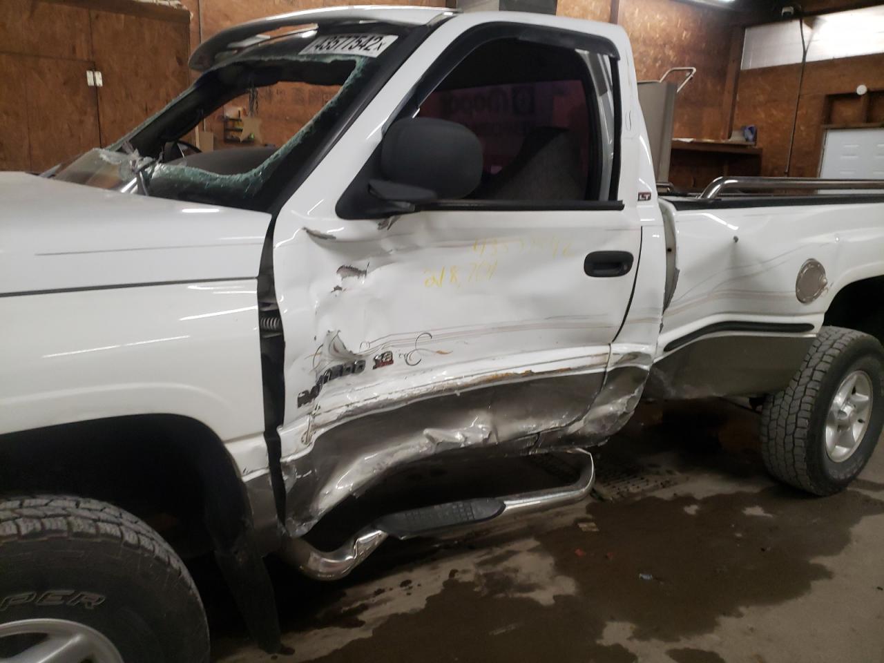 Photo 9 from auction – 2000 DODGE RAM 1500 with VIN 1B7HF16Y9YS506589