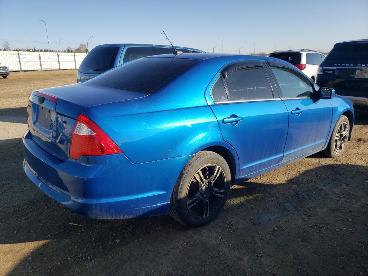 Photo 4 from auction – 2012 FORD FUSION SE with VIN 3FAHP0HA2CR423541