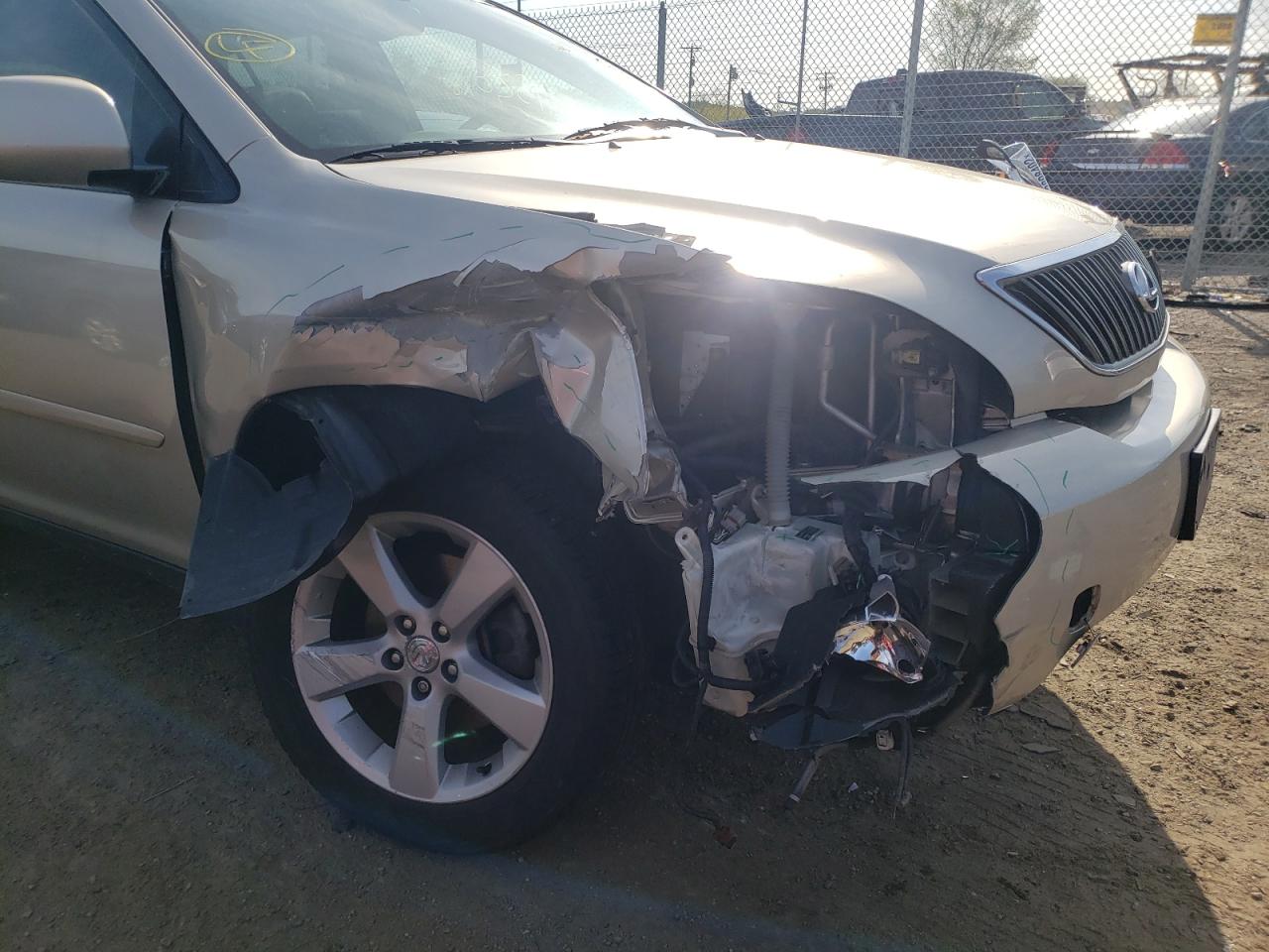 Photo 9 from auction – 2004 LEXUS RX 330 with VIN JTJHA31U140036897