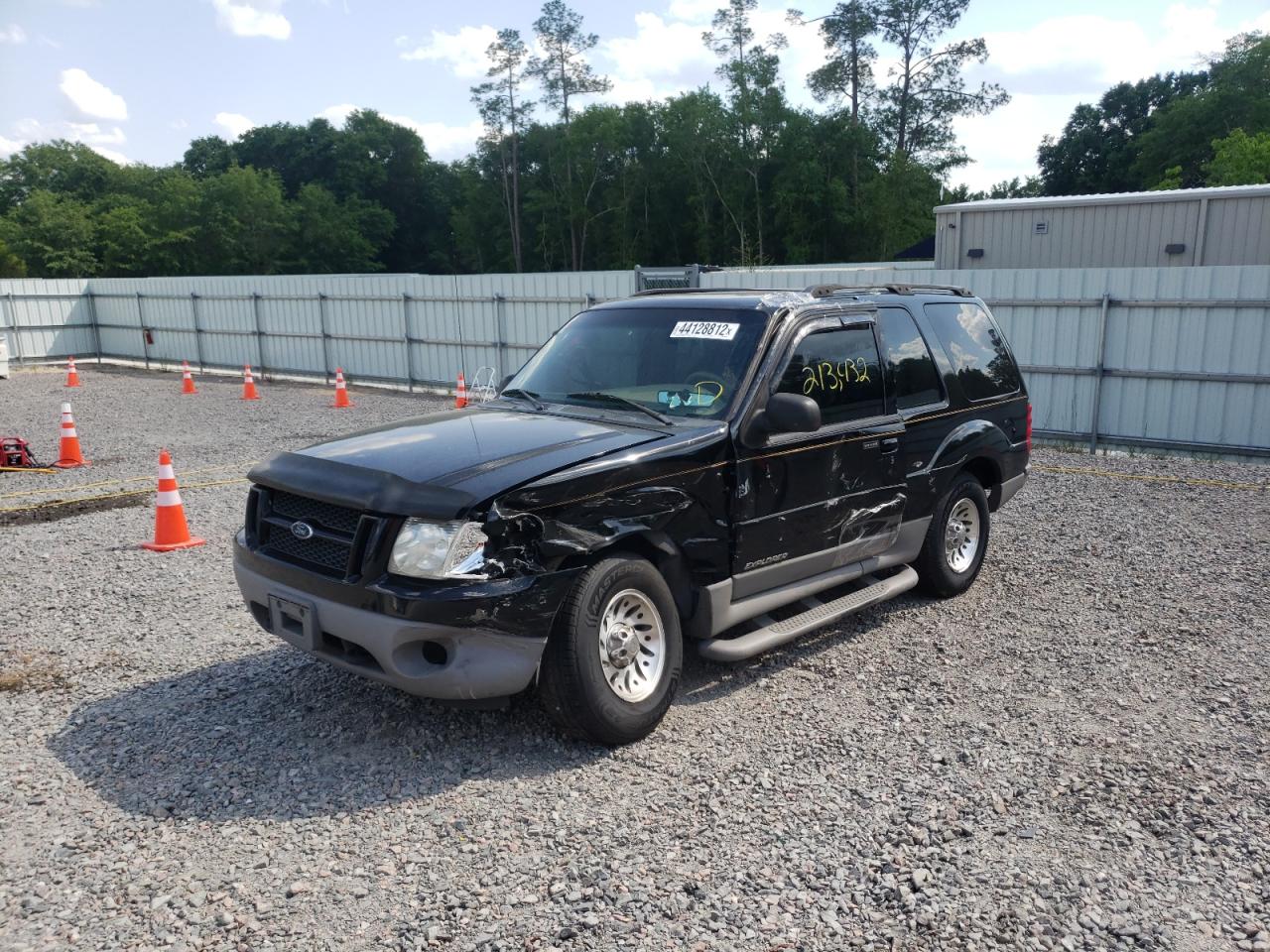 Photo 2 from auction – 2001 FORD EXPLORER S with VIN 1FMYU60E01UB30730