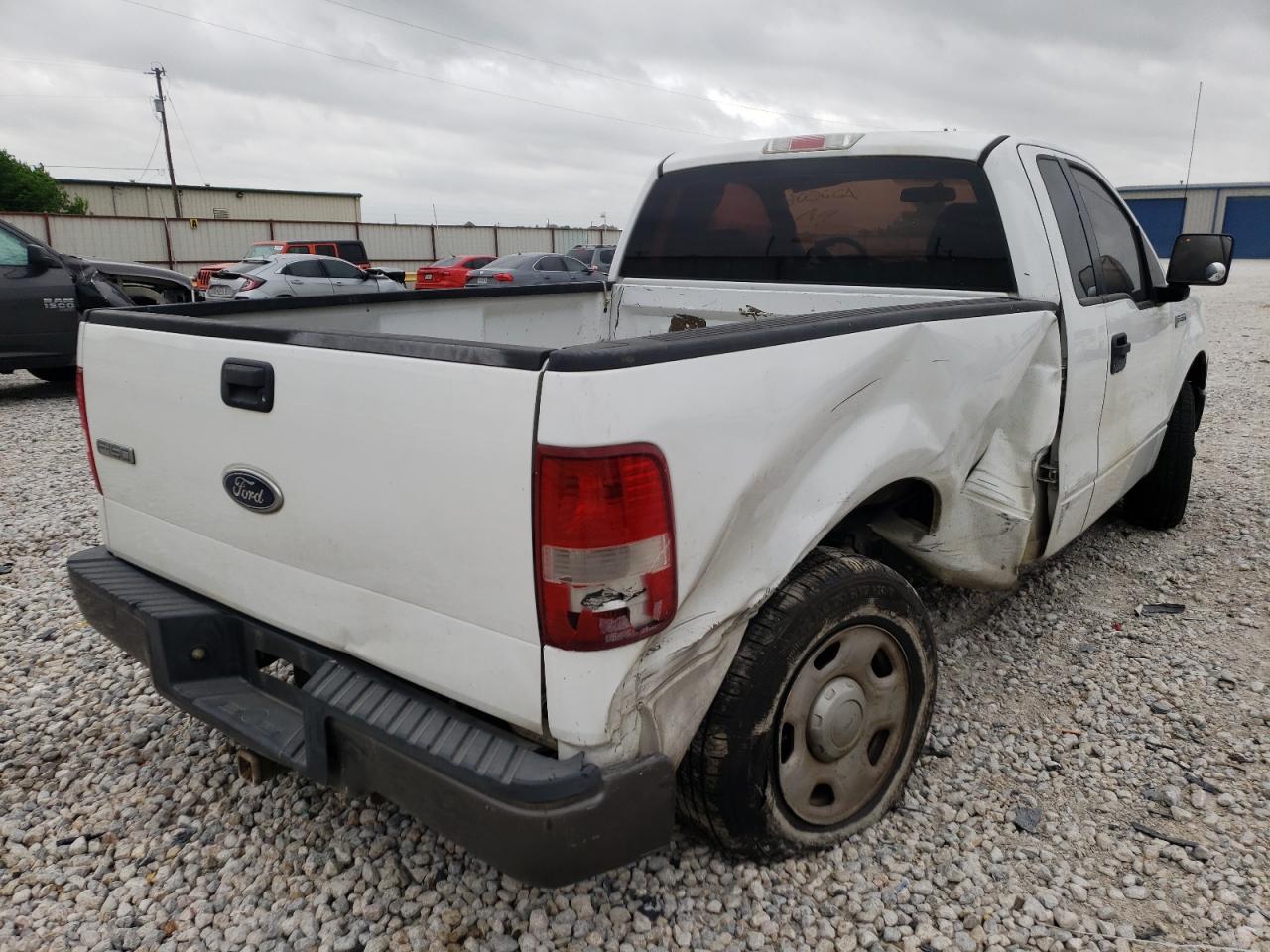 Photo 4 from auction – 2006 FORD F150 with VIN 1FTRF12246NA22508